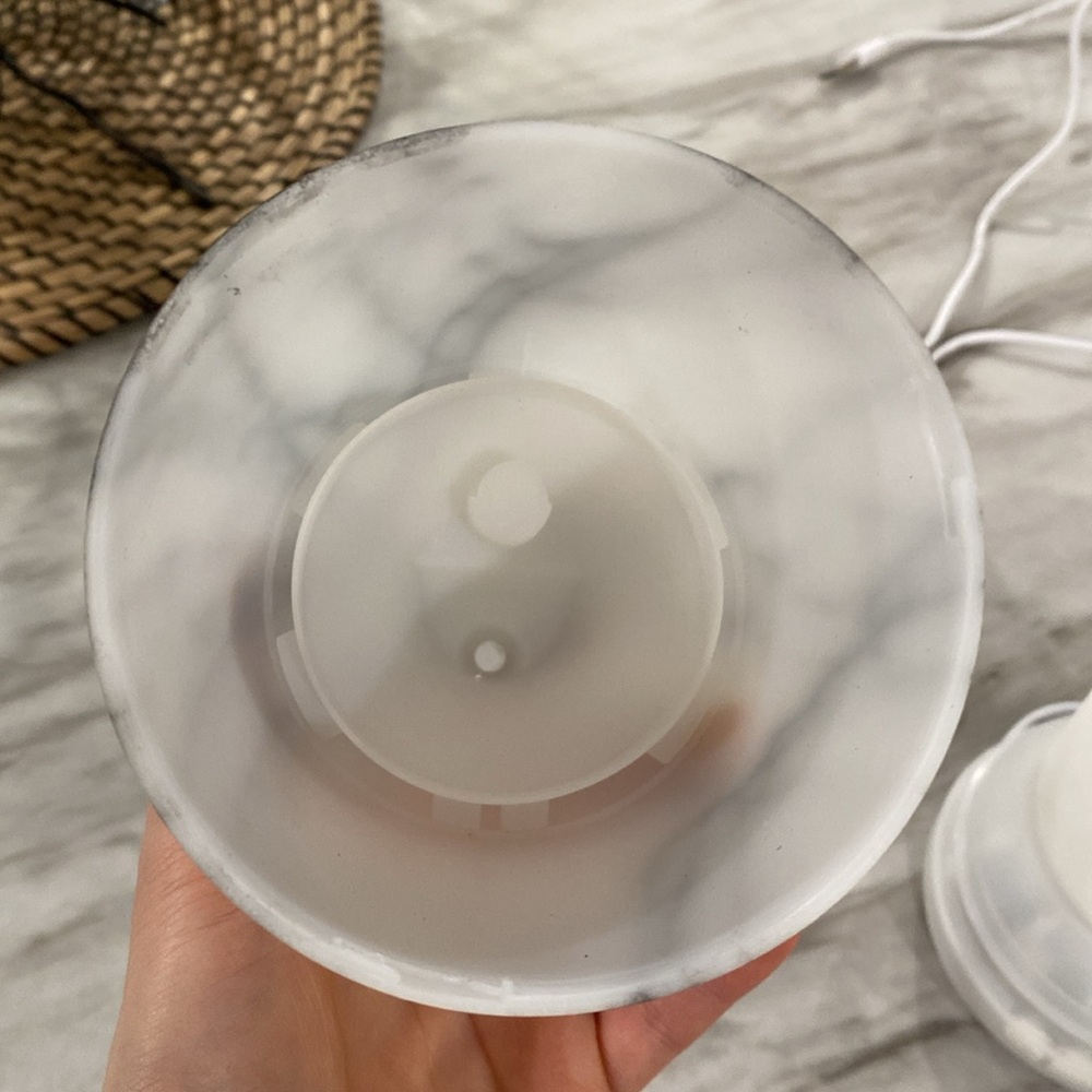 Essential Oil Diffuser - Picture 3 of 3